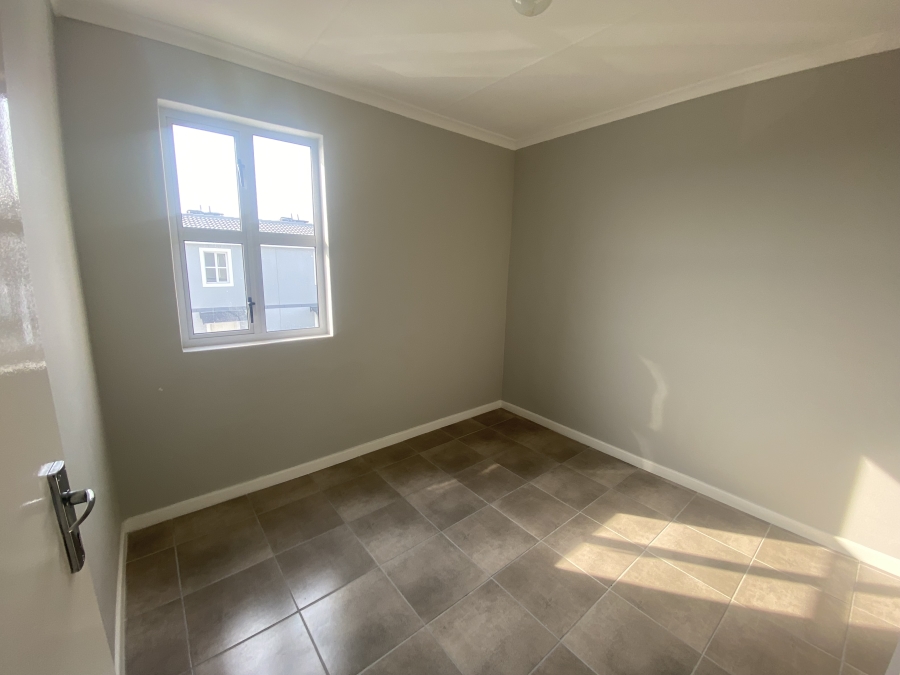 2 Bedroom Property for Sale in Highbury Western Cape